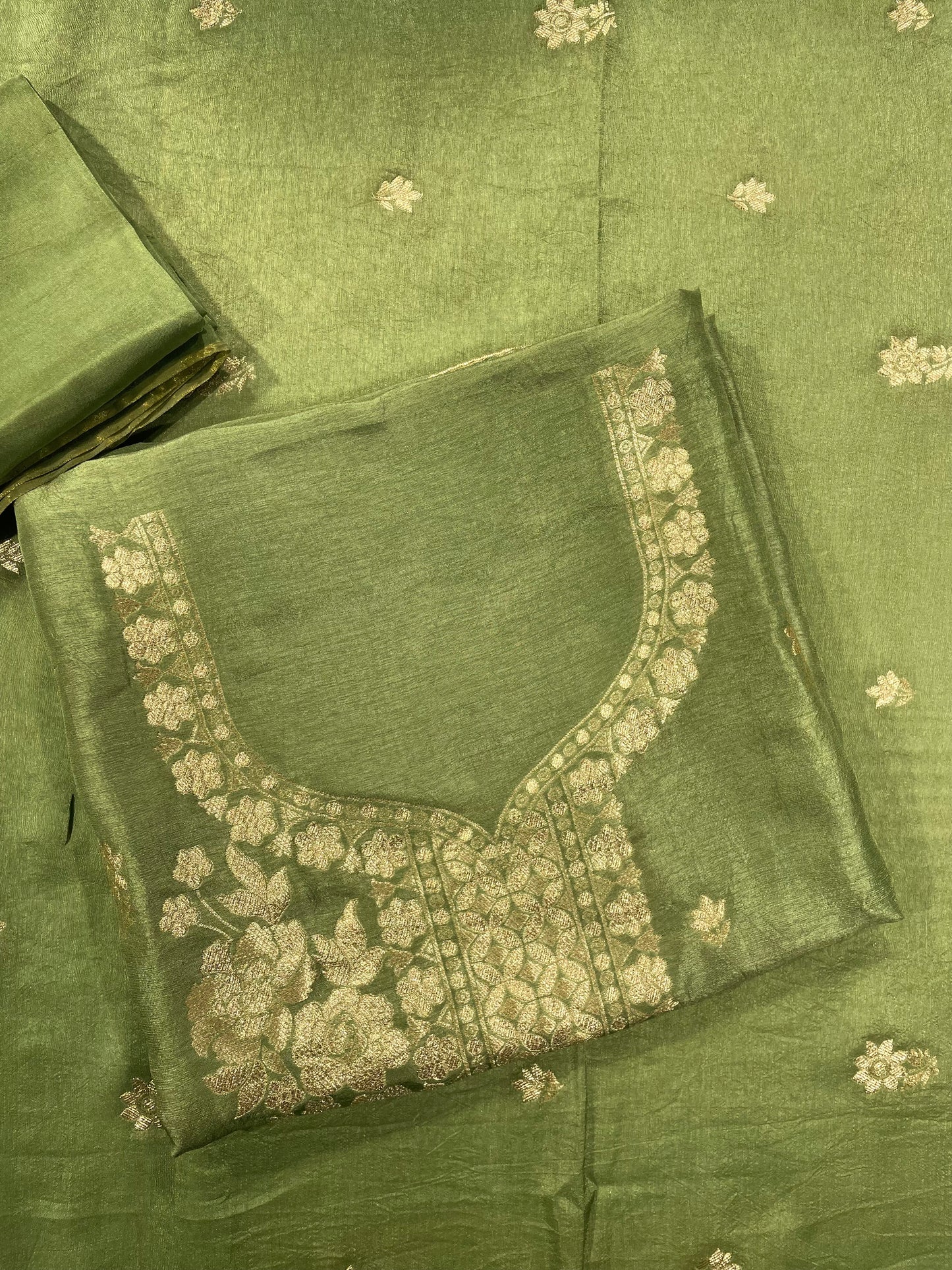 Green Banarsi Silk Unstitched Salwar Suit
