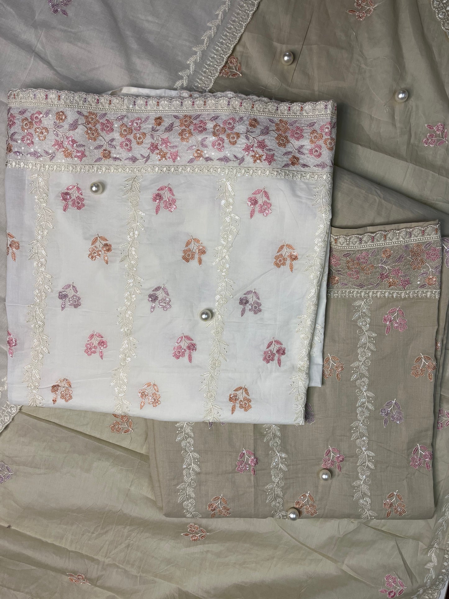 Cotton Fabric- Unstitched Suit & Thread work