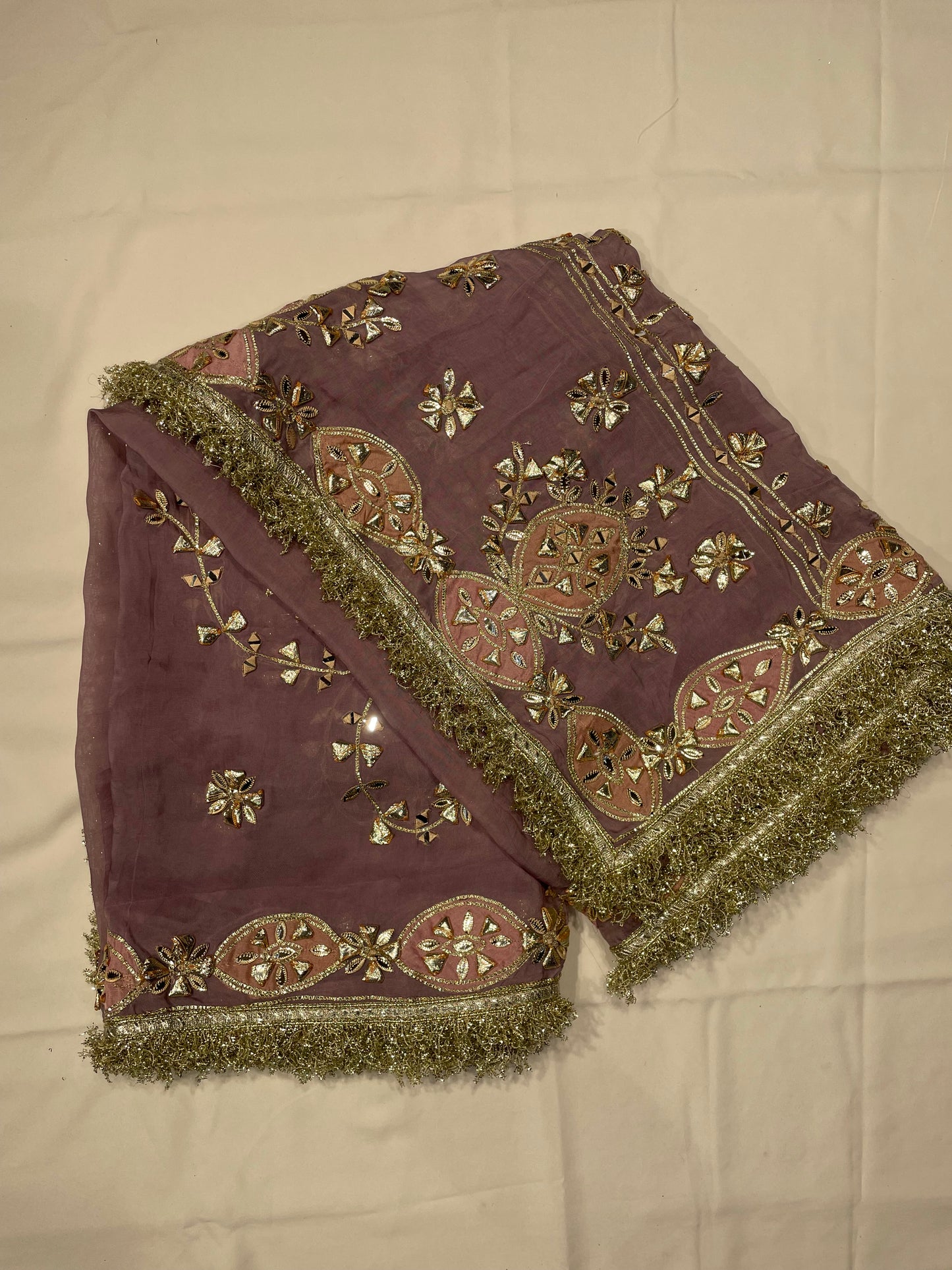 Lavender Georgette Lucknowi Unstitched Salwar Suit