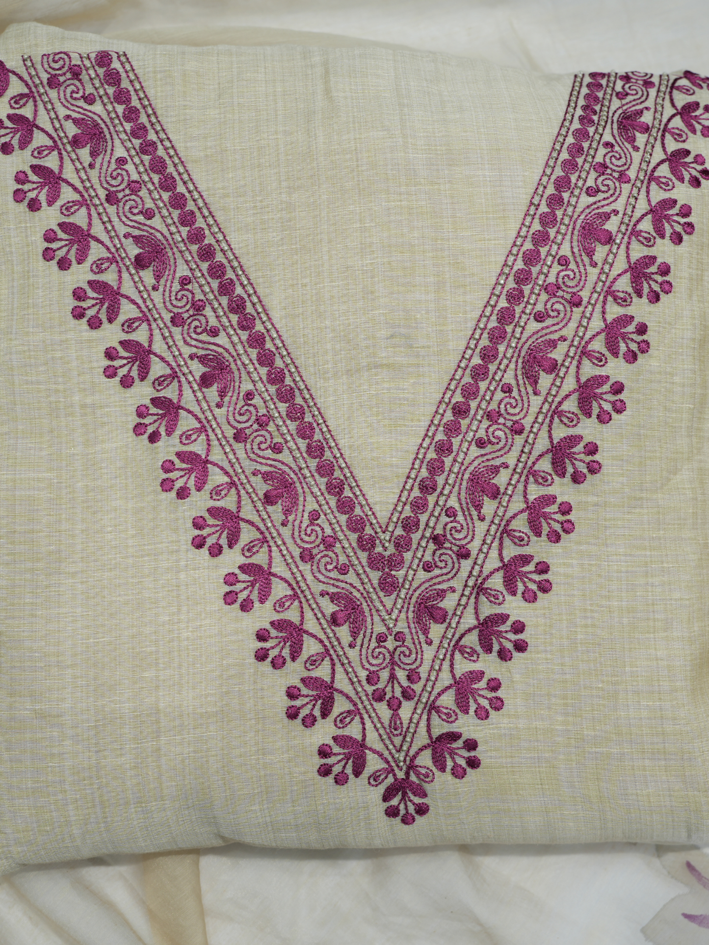 Chanderi Thread Work Suit